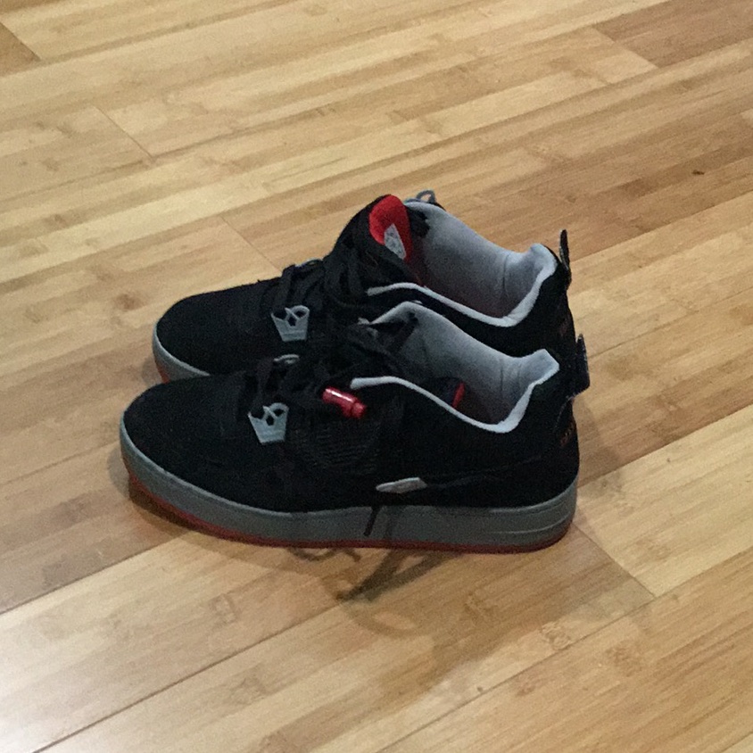 Jordan 4